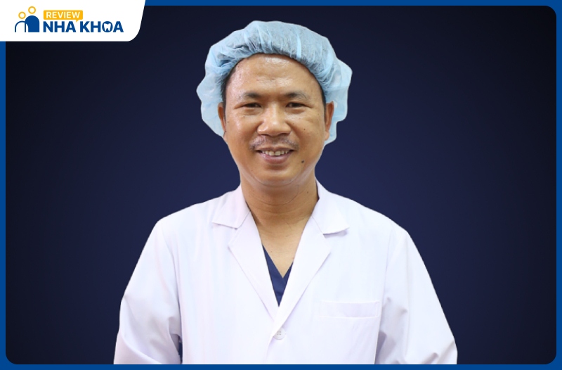 Bác sĩ Nguyễn Ngọc Thưởng là một trong những bác sĩ, chuyên gia hàng đầu về Implant và Niềng răng