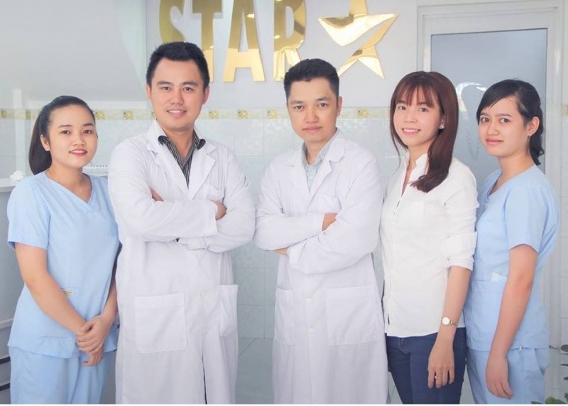 Phòng khám Nha khoa Star với đội ngũ bác sĩ chuyên gia nhiều kinh nghiệm