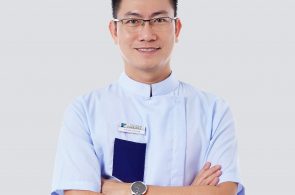 Bác Sĩ Nguyễn Xuân Nhi